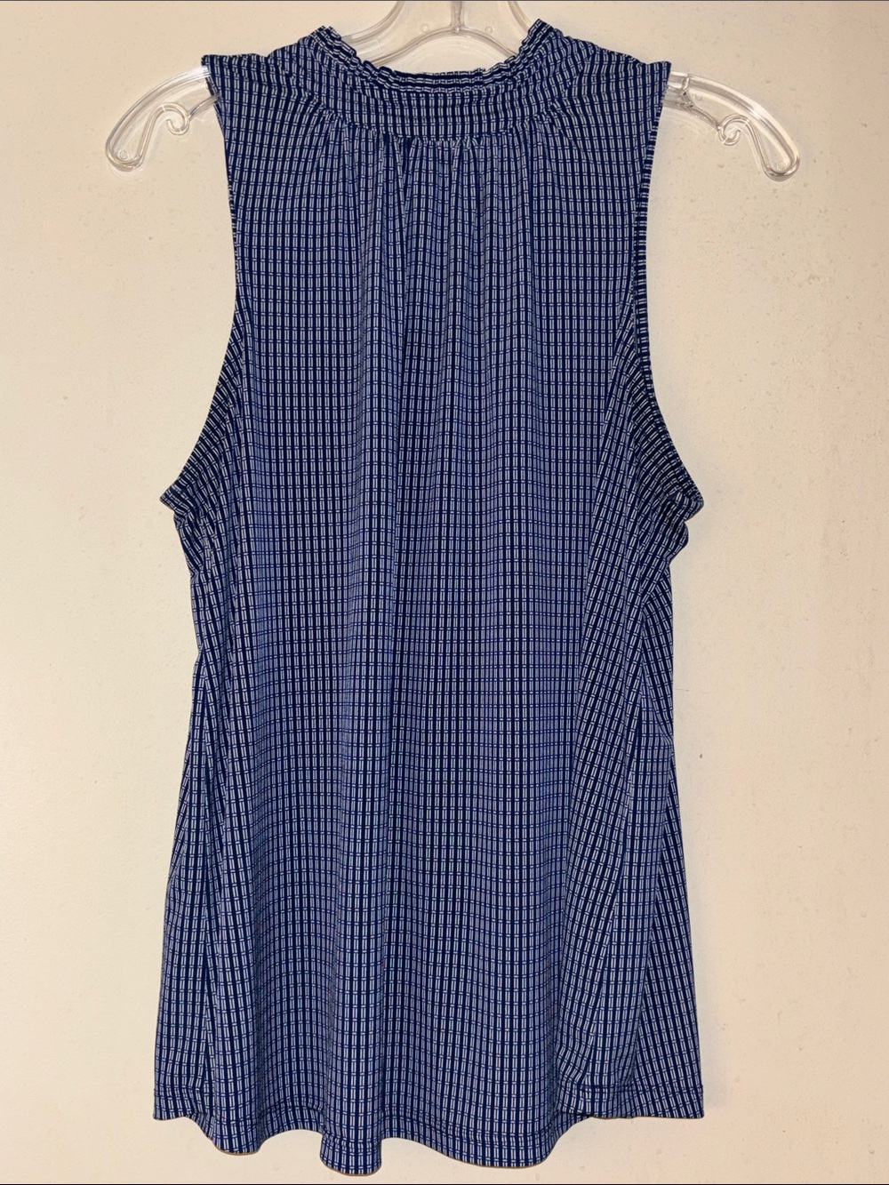 Banana Republic Geometric Ruffle Back Tie Blouse